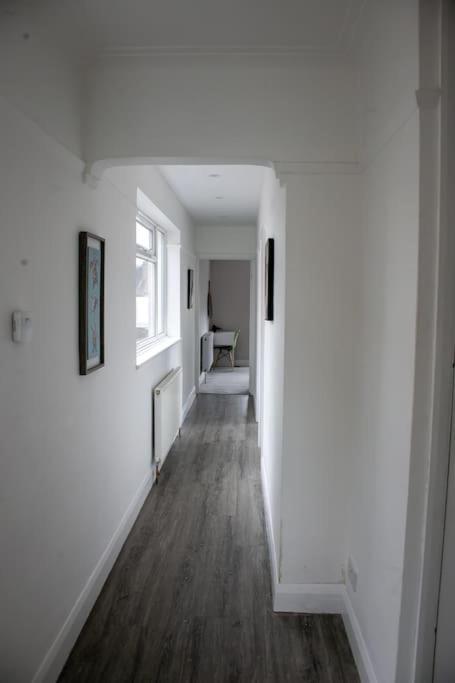 Appartement Stylish Retreat In Leigh-On-Sea à Southend-on-Sea Extérieur photo